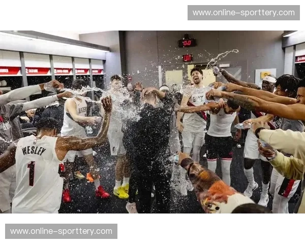 开拓者客场背靠背作战 体能问题影响比赛发挥表现